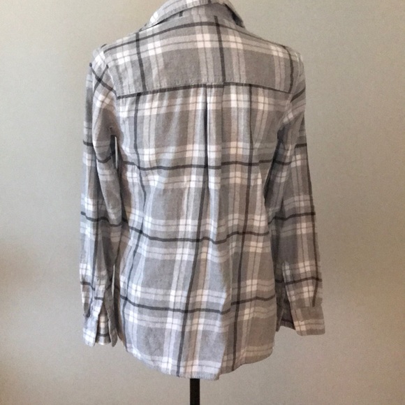 super cute flannel from old navy!! - Picture 2 of 2